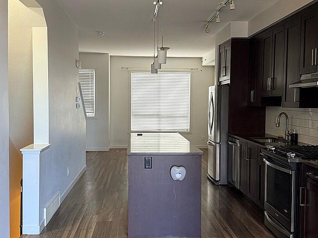 Townhouse for rent in Northwest, Alberta