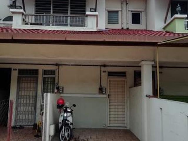 Townhouse for sale in Petaling, Subang Jaya
