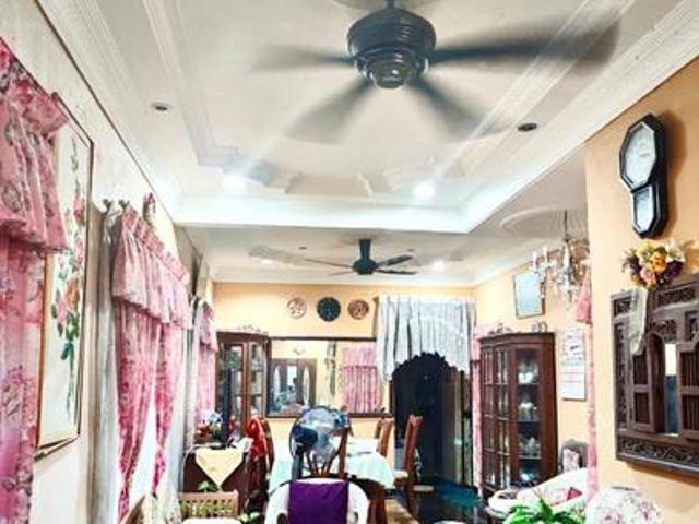 Townhouse for sale in Country Heights Damansara, Kuala Lumpur