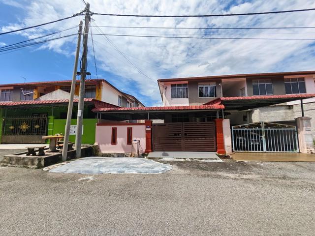 Townhouse for sale in Krubong, Malaka
