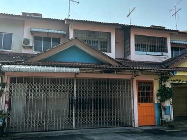 Townhouse for sale in Batu Pahat, Johor