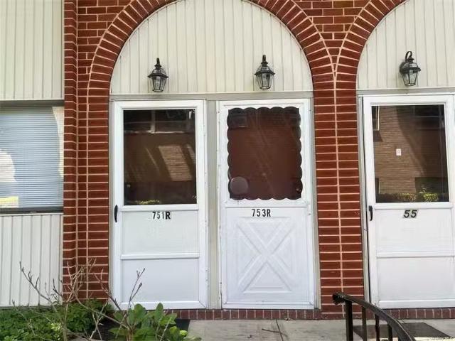 Condo for rent in Queens Village