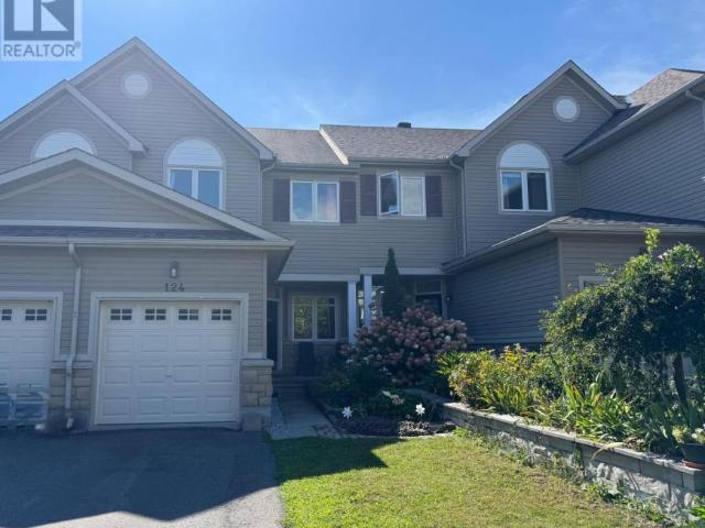 Townhouse for sale in Clarence-rockland, Ontario