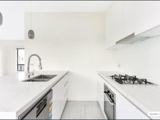 Townhouse for rent in Camerons Creek, Victoria