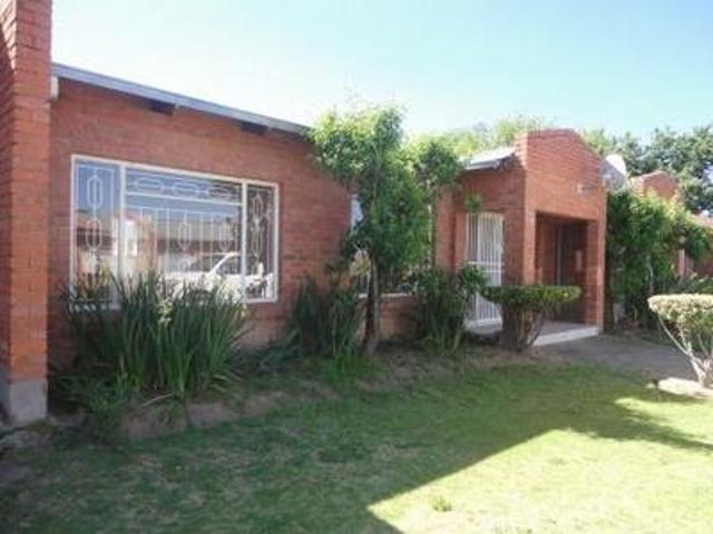 Townhouse for sale in Mantsopa, Free State