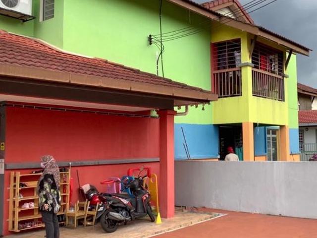 Townhouse for rent in Petaling, Subang Jaya