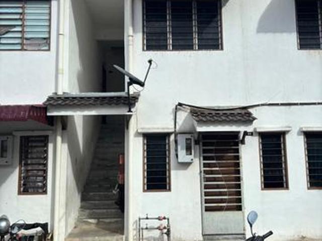 Townhouse for sale in Tasek Gelugor, Seberang Perai