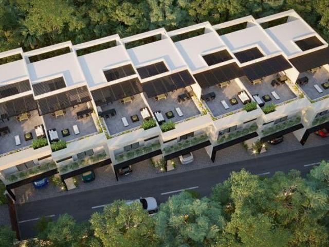 TOWNHOUSE EN PREVENTA EN TEMOZON NORTE, ENERO 2024