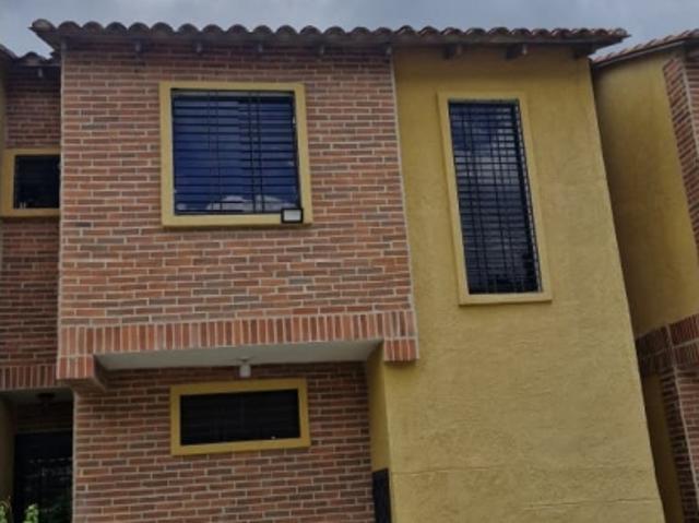 Casa en venta en Barbula, Carabobo
