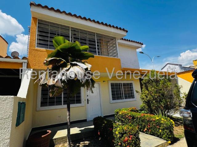 Townhouse en venta en Girardot, Aragua