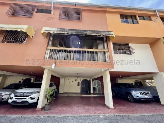 Townhouse en venta en Los Chorros, Bolívar