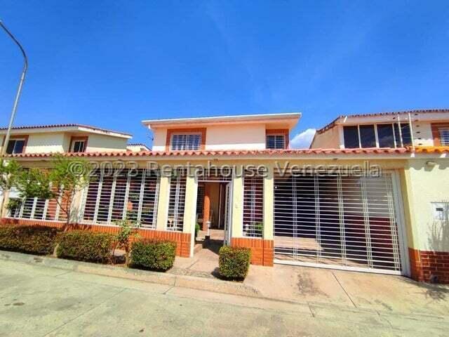 Townhouse en venta en Maracay, Aragua