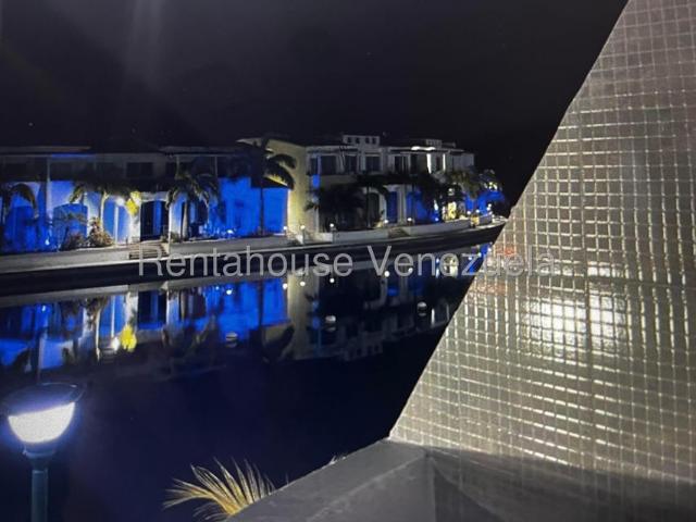 Townhouse en venta en Higuerote, Miranda