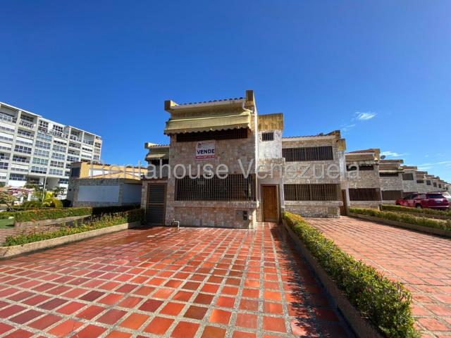 Townhouse en venta en Higuerote, Miranda