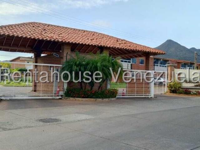 Townhouse en venta en Díaz, Nueva Esparta