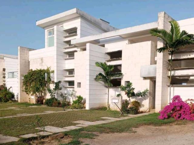 Casa en venta en Tucacas, Falcón