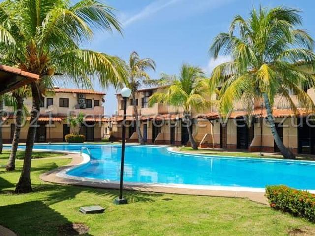 Townhouse en venta en Higuerote, Miranda
