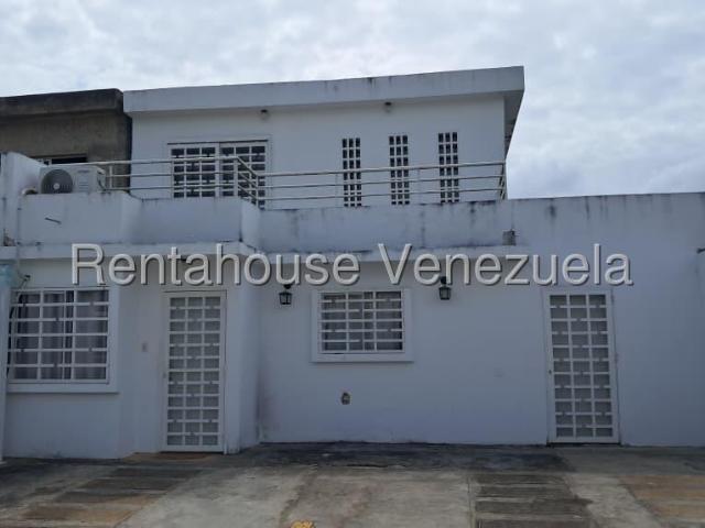 Townhouse en venta en Maturin, Monagas