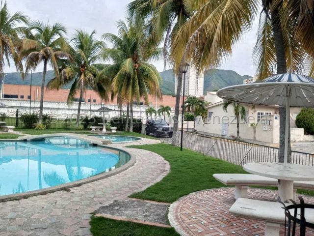 Townhouse en venta en Naguanagua, Carabobo