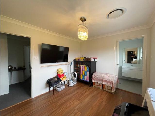 Townhouse for rent in Edmondson Park, Sydney