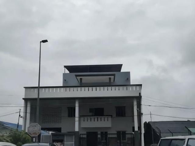 Townhouse for rent in Country Heights Damansara, Kuala Lumpur