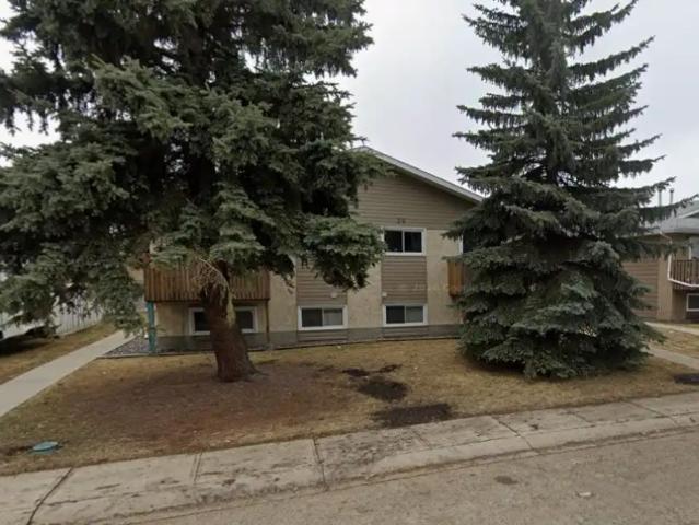Townhouse for rent in Clearview Ridge, City of Red Deer