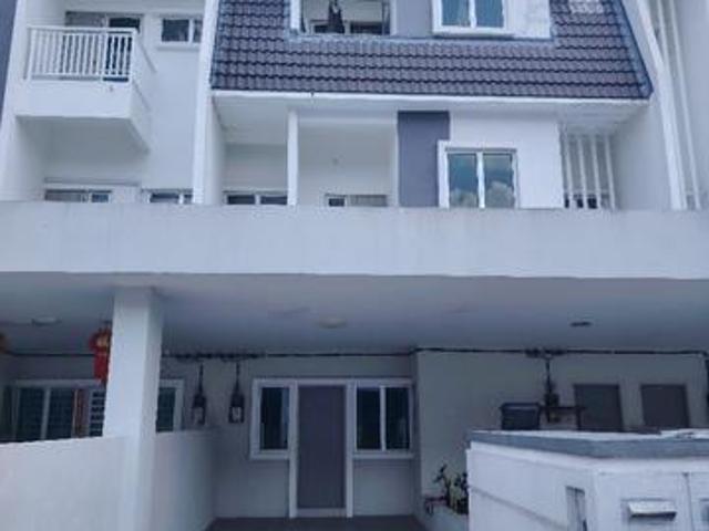 Townhouse for rent in Perak, Tanjong Ipoh