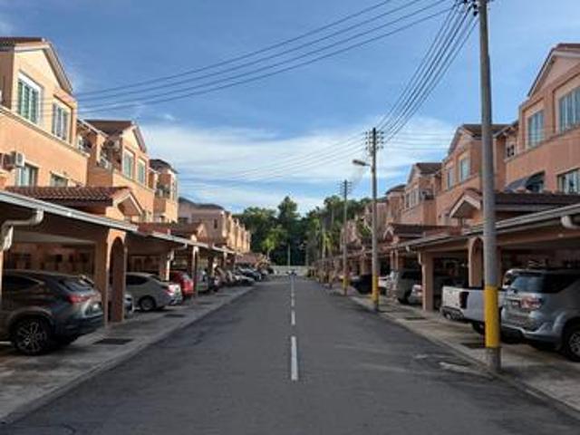 Townhouse for rent in Kinabalu, Sabah