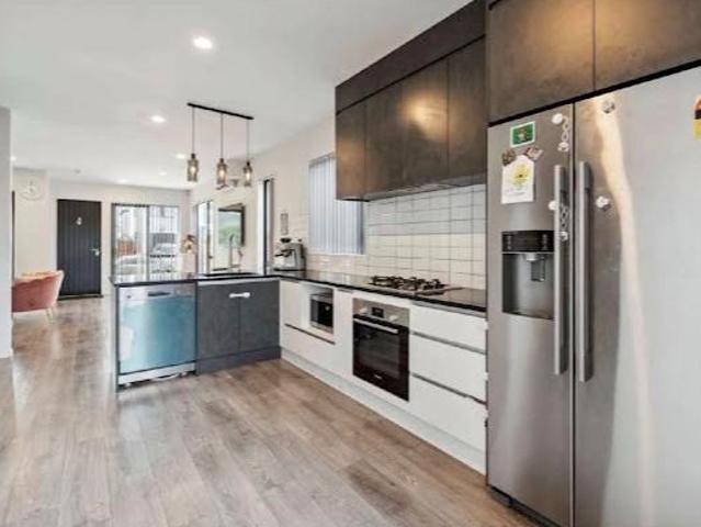 House for rent in Papakura