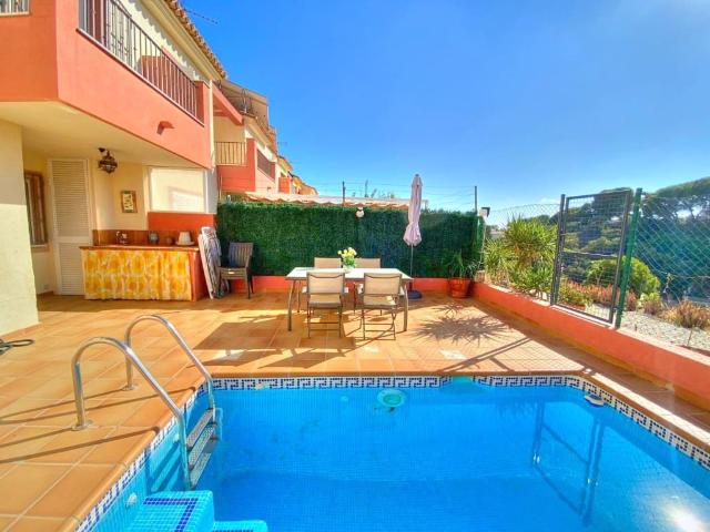 Casa en alquiler en Benajarafe, La Axarquía