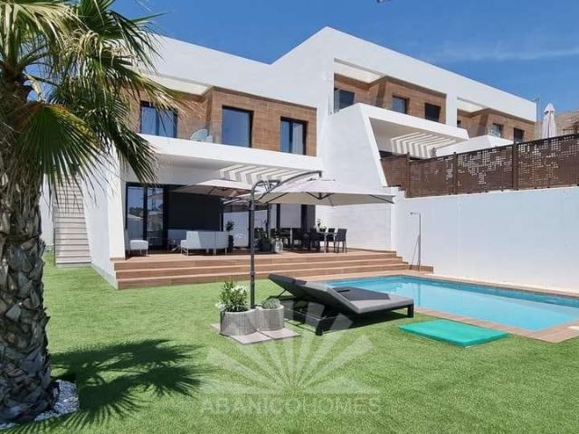 Casa en alquiler en la Marina Baixa, Valencia