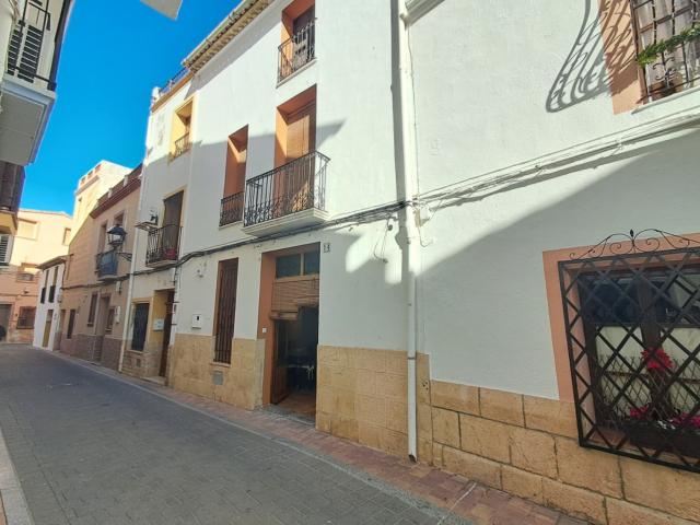 Casa en alquiler en la Marina Baixa, Valencia