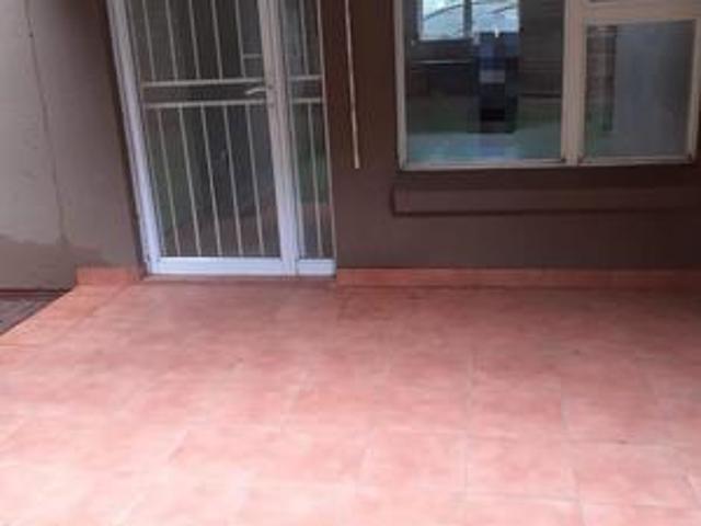 Townhouse for sale in Vosloorus, Gauteng