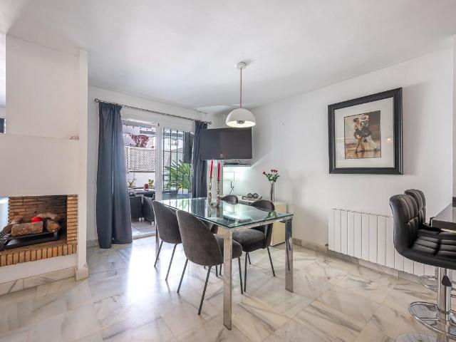 Casa en alquiler en Nueva Andalucía, Costa del Sol Occidental