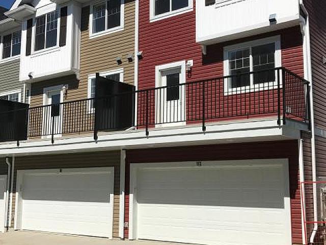 Townhouse for rent in Wedgewood, Alberta