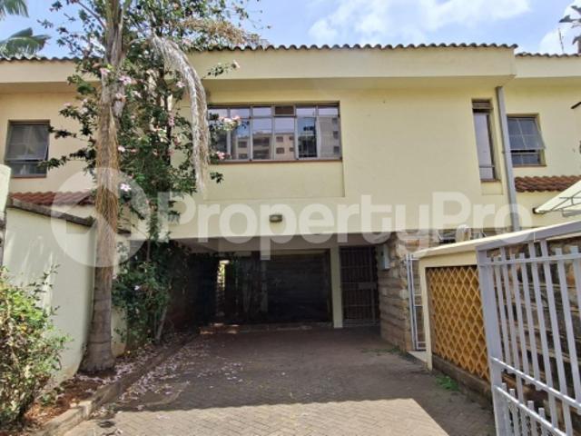 Townhouse for rent in Nairobi
