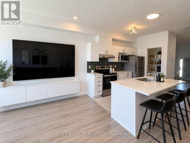 Townhouse for rent in Mulhurst Bay, Ontario