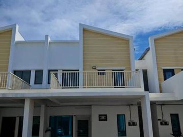Townhouse for rent in Wellesley, Penang
