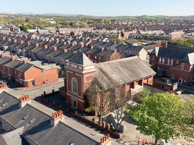 House for sale in Barrow