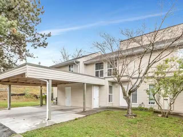 Condo for sale in Abbotsford, British Columbia