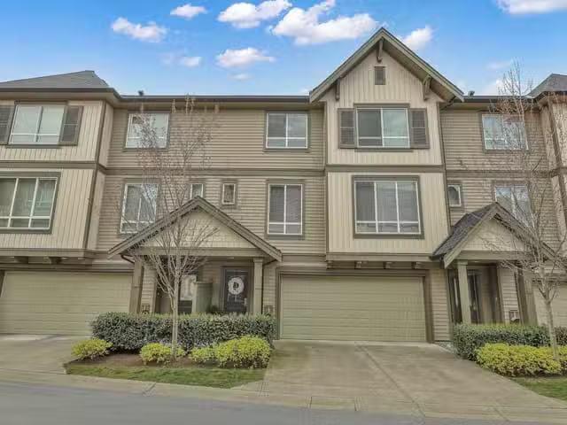 Condo for sale in Abbotsford, British Columbia
