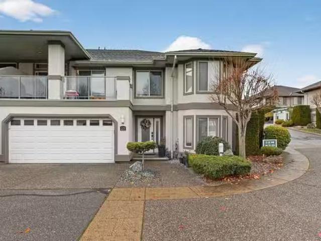 Condo for sale in Abbotsford, British Columbia