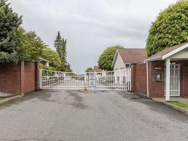 Condo for sale in Abbotsford, British Columbia