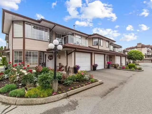 Condo for sale in Abbotsford, British Columbia