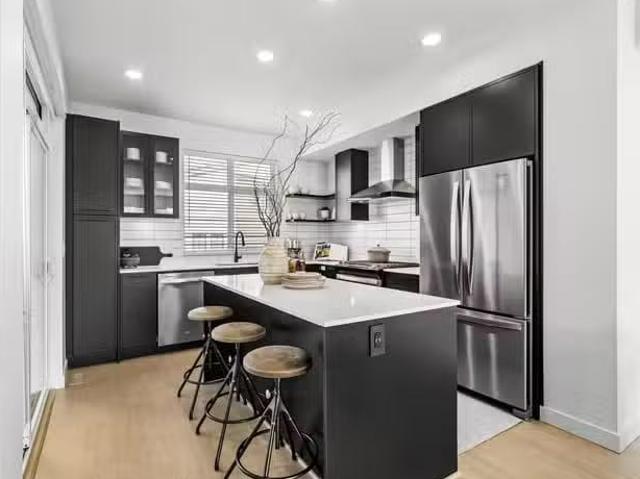 Condo for sale in Abbotsford, British Columbia