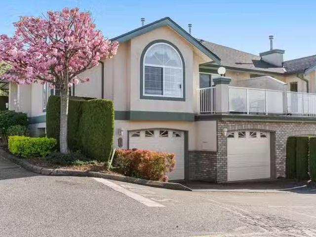 Condo for sale in Abbotsford, British Columbia