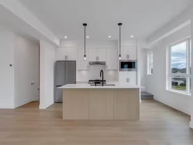 Condo for sale in Abbotsford, British Columbia