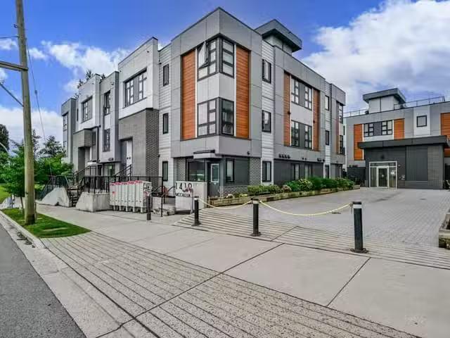 Condo for sale in Abbotsford, British Columbia