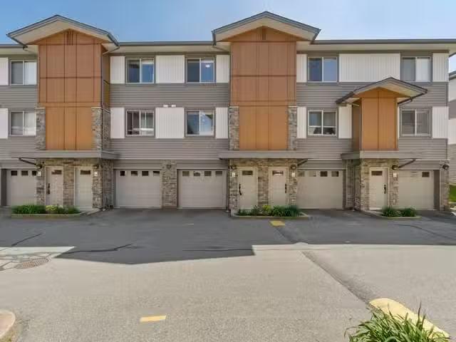 Condo for sale in Abbotsford, British Columbia