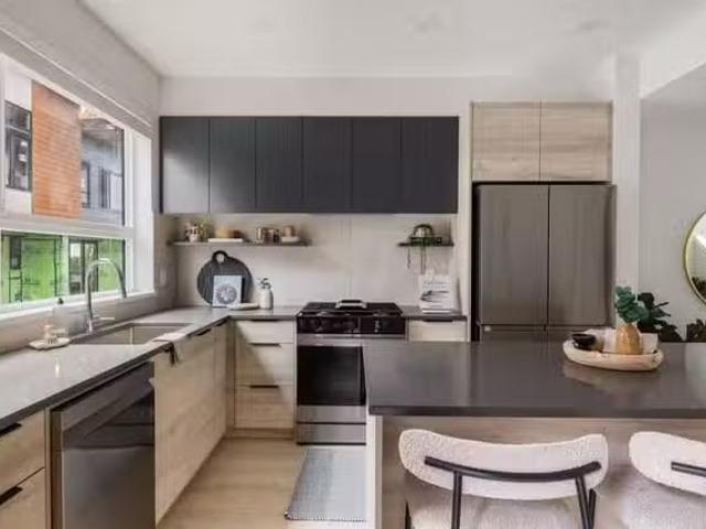 Condo for sale in Abbotsford, British Columbia